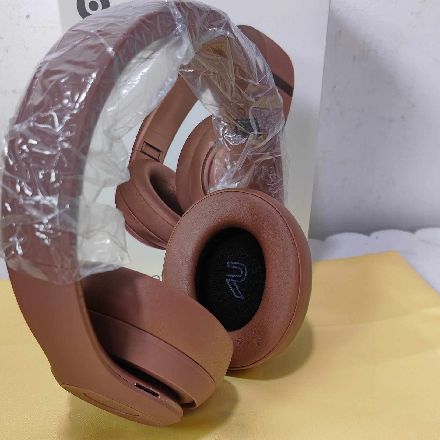 1pcs be*ts studio pro Shipping Free