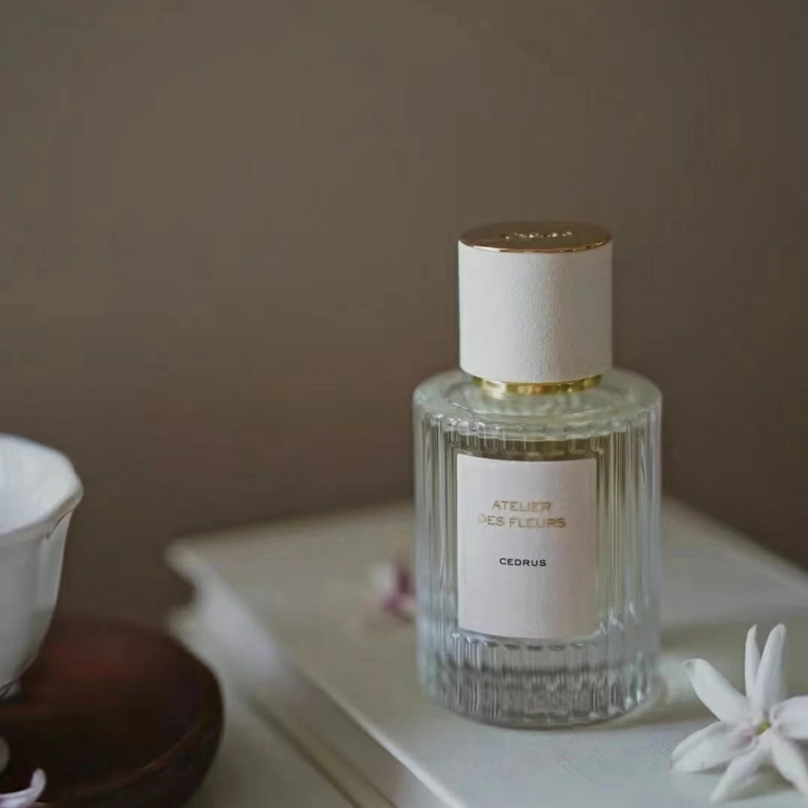 50ml Luxury Perfume Female Fragrance Floral Woody Perfume Spray Cedrus EDP